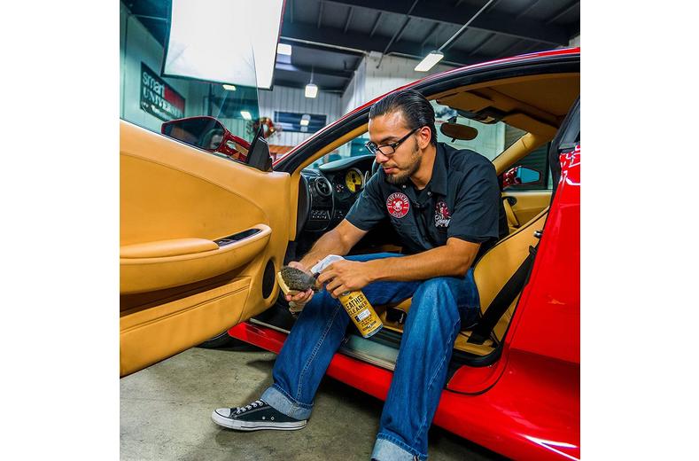 Chemical Guys Leather Cleaner Colourless/Odourless 16oz Chemical Guys Leather Cleaner Colourless/Odourless 16oz