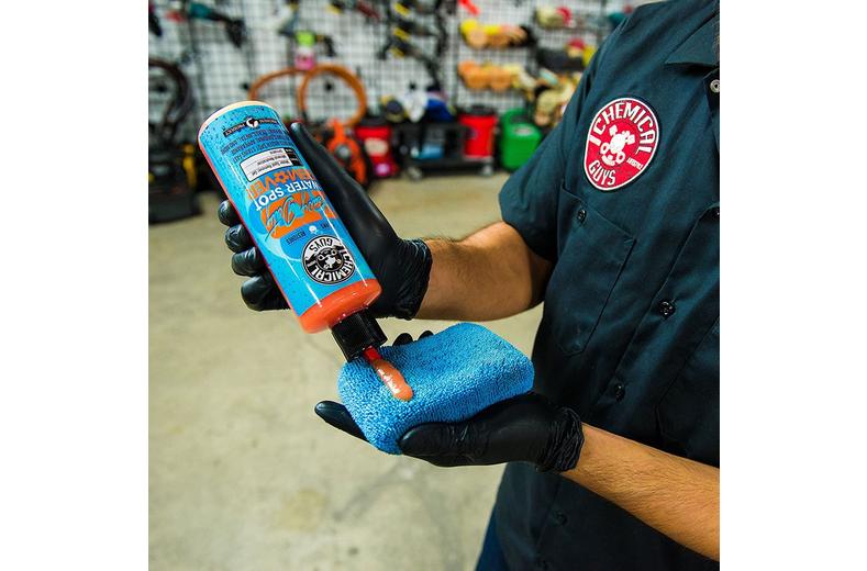 Chemical Guys Heavy Duty Water Spot Remover 16oz Chemical Guys Heavy Duty Water Spot Remover 16oz