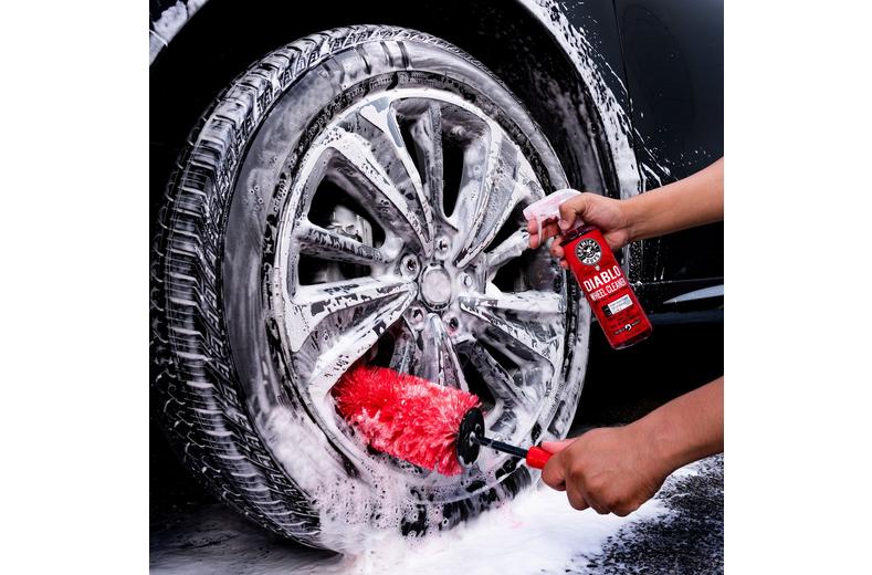 Chemical Guys Diablo Wheel And Rim Cleaner 16oz Chemical Guys Diablo Wheel And Rim Cleaner 16oz