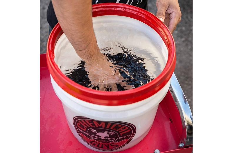 Chemical Guys Cyclone Dirt Trap - Black Chemical Guys Cyclone Dirt Trap - Black