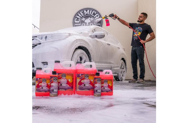 Chemical Guys Sticky Snowball Ultra Snow Foam 64oz Chemical Guys Sticky Snowball Ultra Snow Foam 64oz