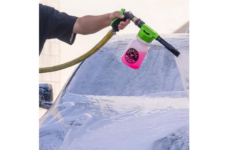 Chemical Guys Sticky Snowball Ultra Snow Foam 64oz Chemical Guys Sticky Snowball Ultra Snow Foam 64oz