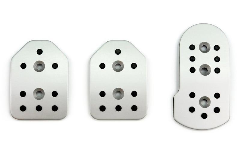 Halfords 3 Piece Aluminium Pedal Set - Aluminium Halfords 3 Piece Aluminium Pedal Set - Aluminium