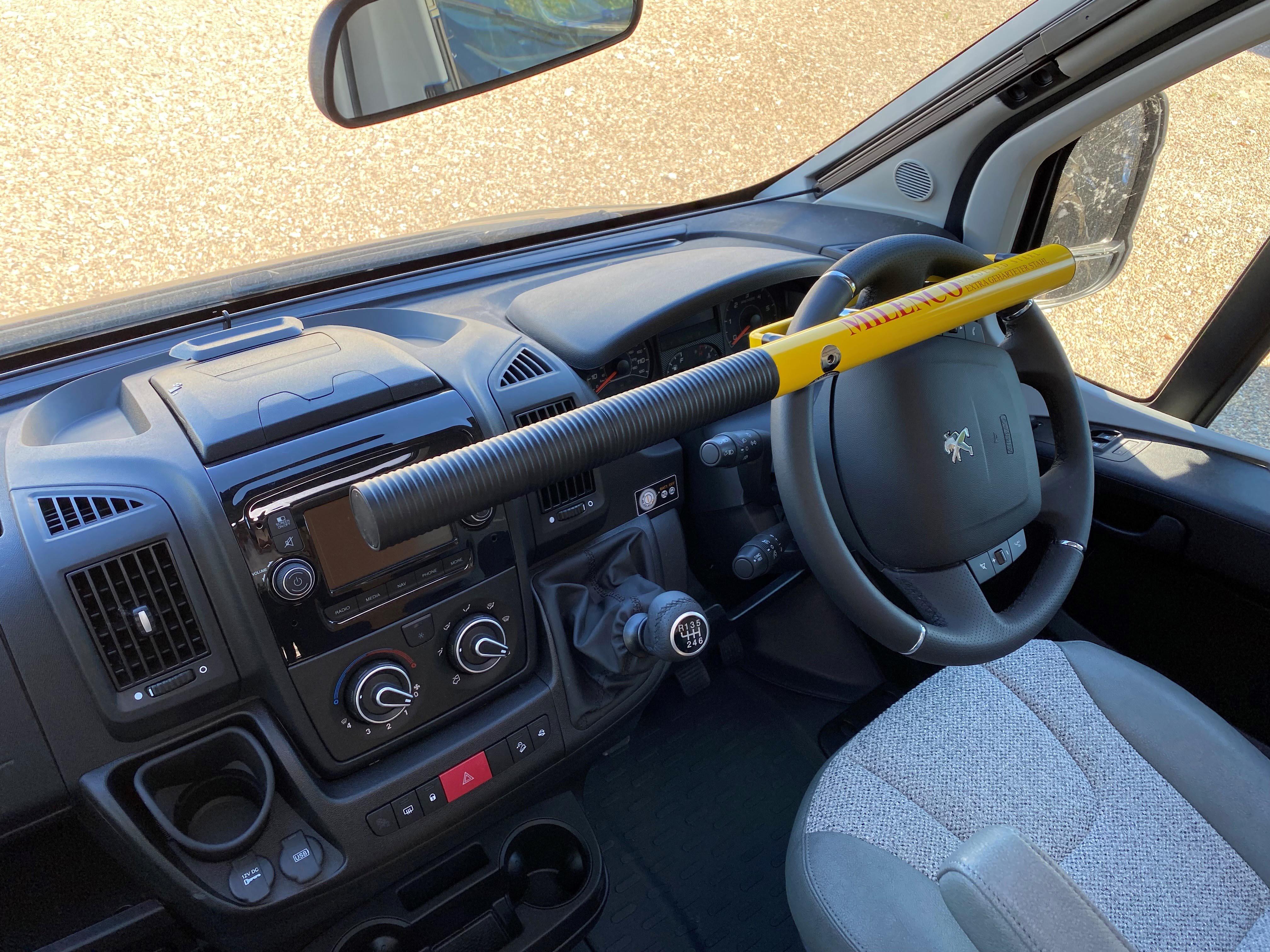 Milenco Commerical Steering Wheel Lock