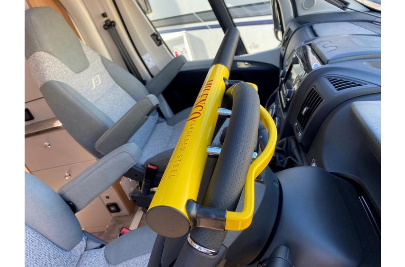 Milenco Commerical Steering Wheel Lock Milenco Commerical Steering Wheel Lock