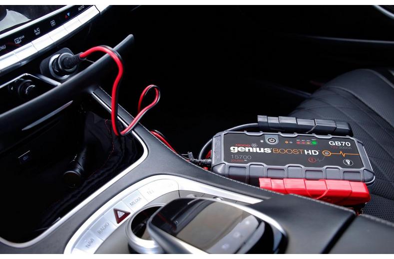 NOCO GB70 2000A Jump Starter NOCO GB70 2000A Jump Starter