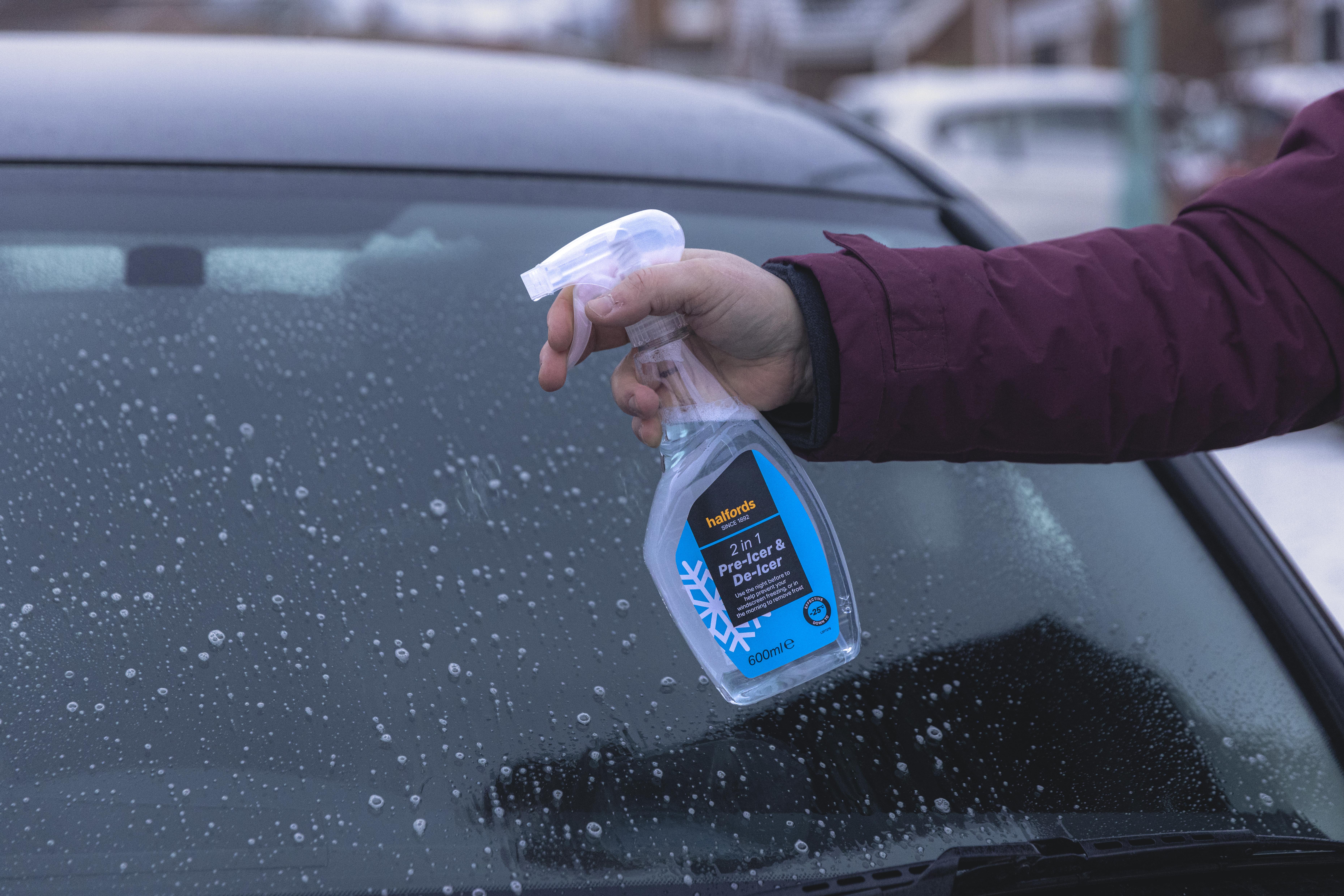 Halfords 2in1 Pre-Icer & De Icer