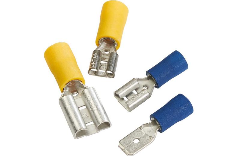 Halfords Assorted Male & Female Spade Connectors 15 & 35 Amp (HEF196) Halfords Assorted Male & Female Spade Connectors 15 & 35 Amp (HEF196)