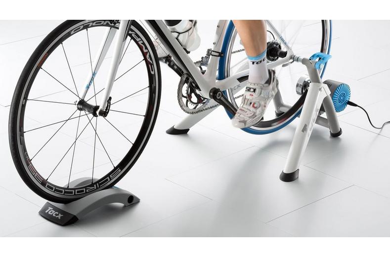 Garmin Tacx Flow Smart Turbo Trainer Garmin Tacx Flow Smart Turbo Trainer