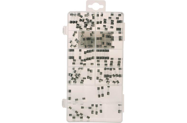 Halfords Assorted Radio Fuses (SBOX803) Halfords Assorted Radio Fuses (SBOX803)