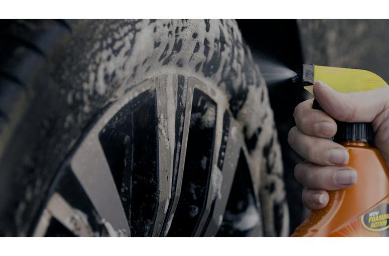 Armor All Wheel & Tire Cleaner 500ml Armor All Wheel & Tire Cleaner 500ml