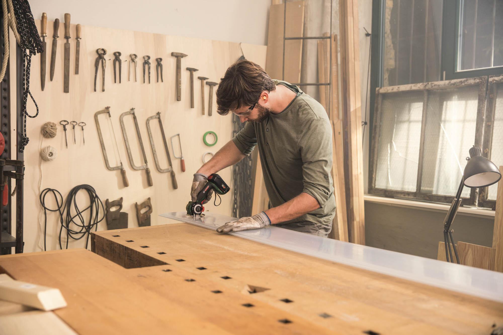 Bosch 18V AdvancedCut Nanoblade Saw (Bare Tool)