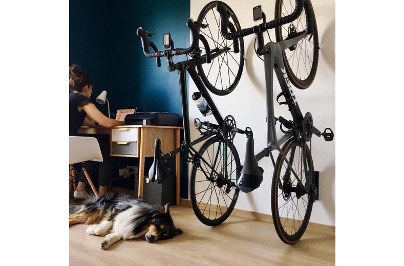 HORNIT Roadie Bike Holder CLUG Roadie White - Black HORNIT Roadie Bike Holder CLUG Roadie White - Black