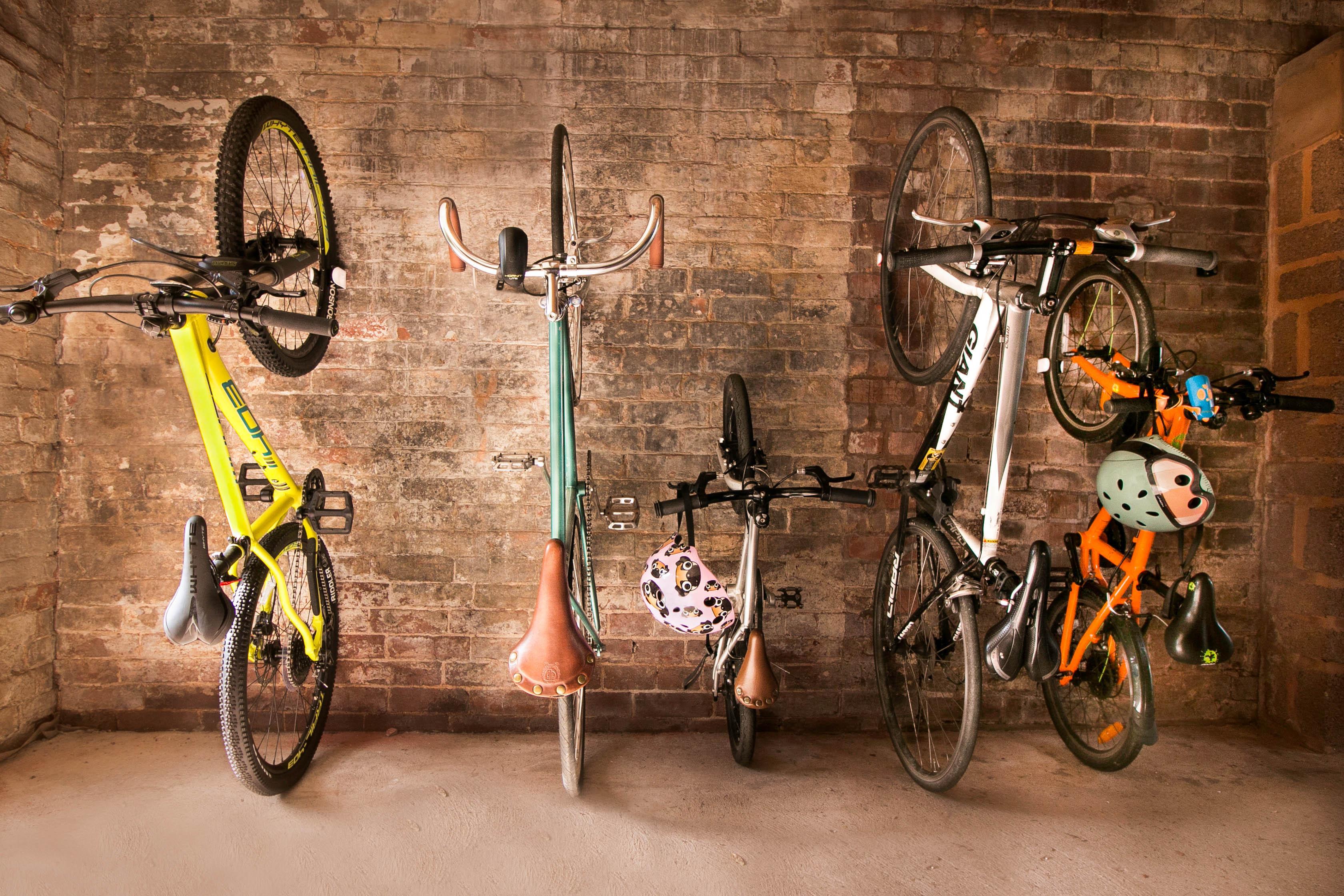 HORNIT Hybrid Bike Holder CLUG Hybrid White - Black