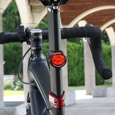 CatEye Wearable Mini Bike Light