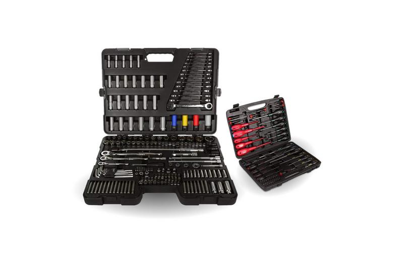 Halfords Advanced 200 Piece Socket and Ratchet Spanner Set & 50pc Screwdriver Set Bundle Halfords Advanced 200 Piece Socket and Ratchet Spanner Set & 50pc Screwdriver Set Bundle