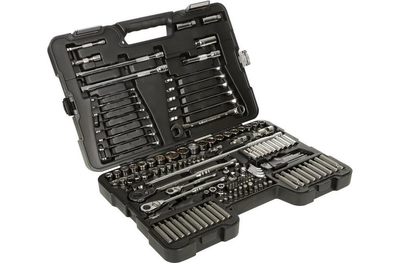 Halfords Advanced 150 Pc Socket & Spanner Set Halfords Advanced 150 Pc Socket & Spanner Set