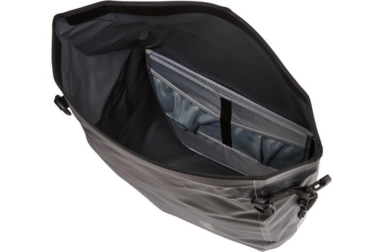 Thule Shield Pannier Bag - Pair 25L Thule Shield Pannier Bag - Pair 25L