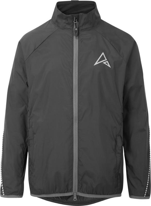 Halfords Altura Kids Airstream Jacket - 9-10 Years | Extra 8% off for BC Members