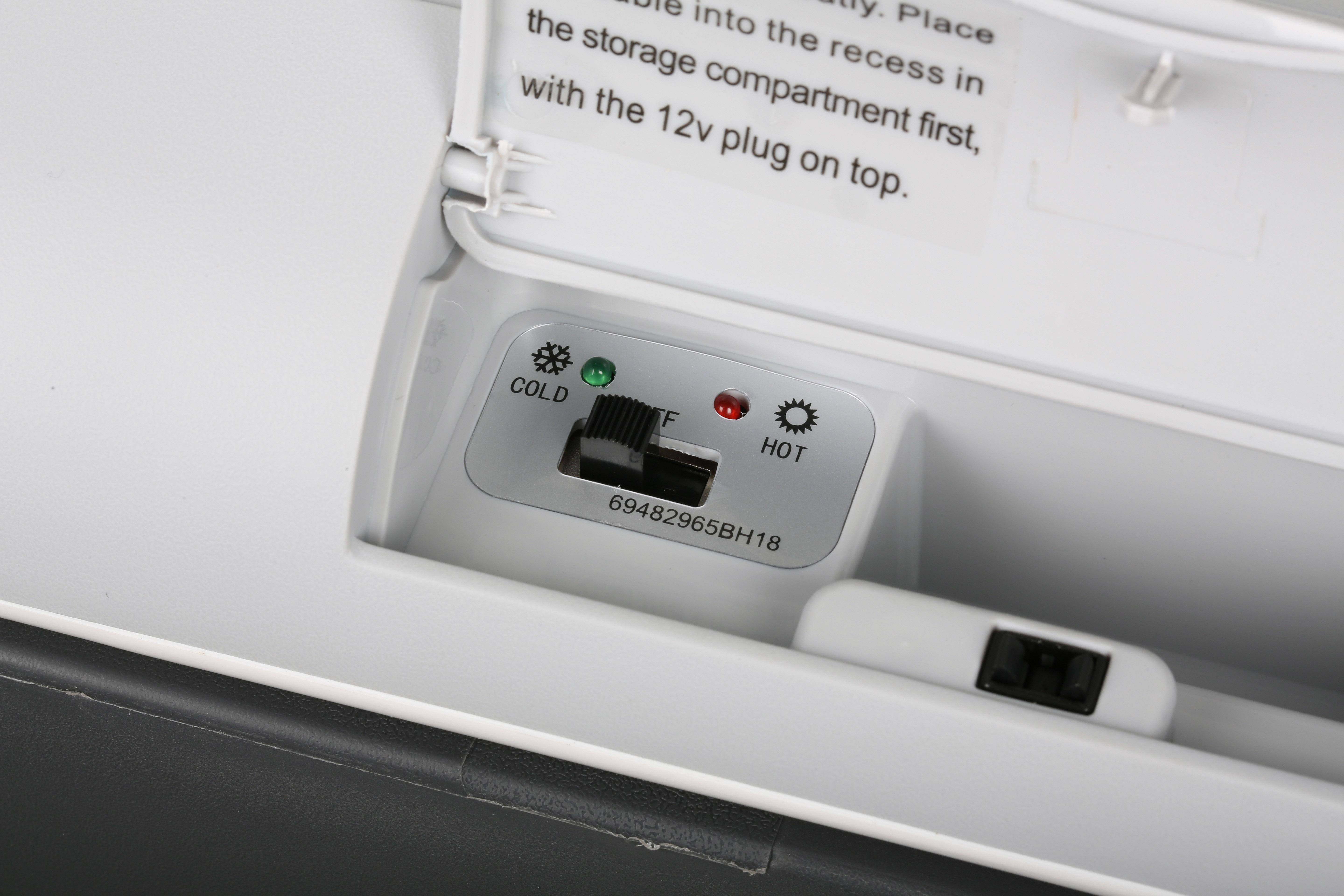 Halfords 12.5L In-Car Electric Coolbox