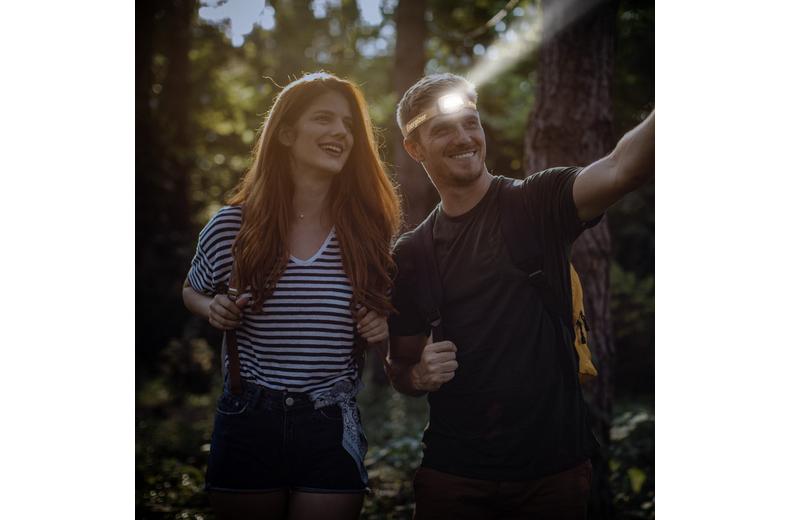 Energizer Hybrid Powered Head Torch Energizer Hybrid Powered Head Torch