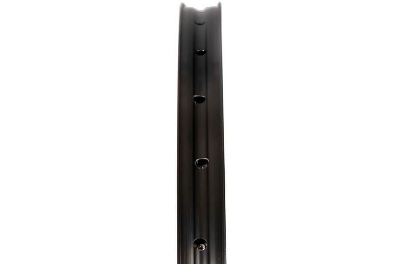 Stans NoTubes Crest S2 29" Front Wheel, 15x110mm Stans NoTubes Crest S2 29" Front Wheel, 15x110mm