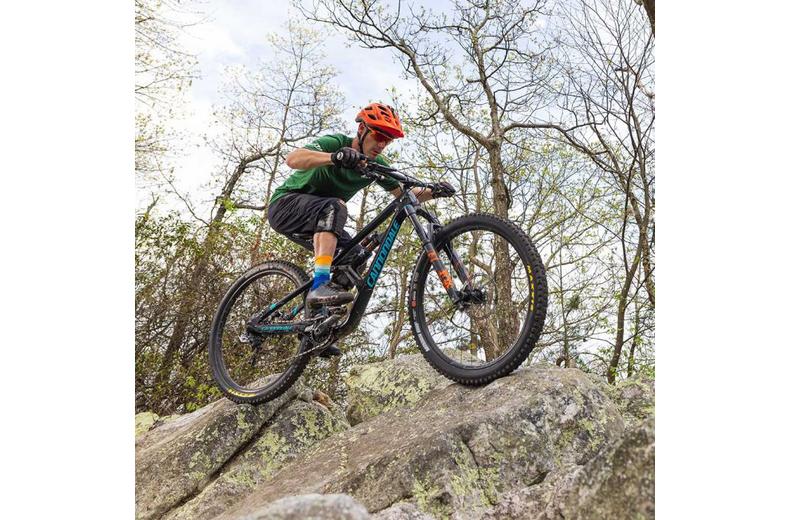 Stans NoTubes Flow S2 27.5" Front Wheel Stans NoTubes Flow S2 27.5" Front Wheel