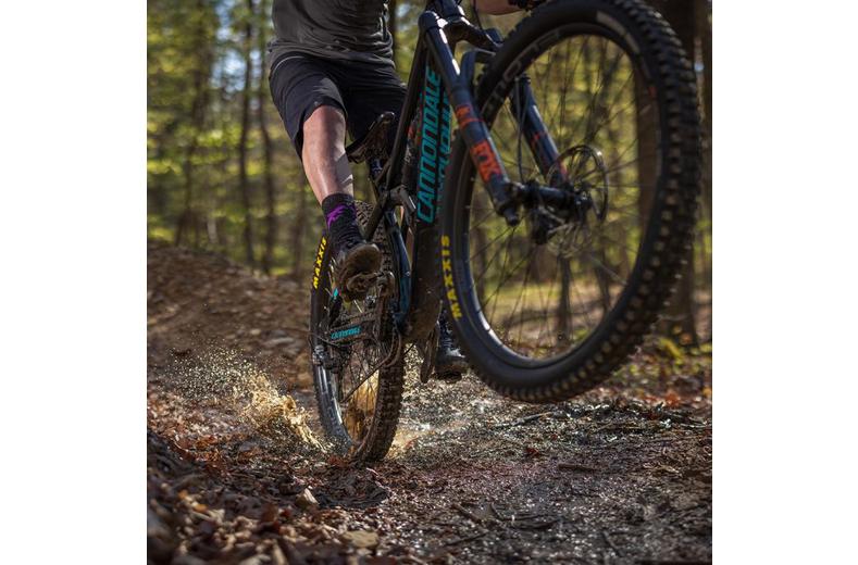 Stans NoTubes Flow S2 29" Rear Wheel Stans NoTubes Flow S2 29" Rear Wheel