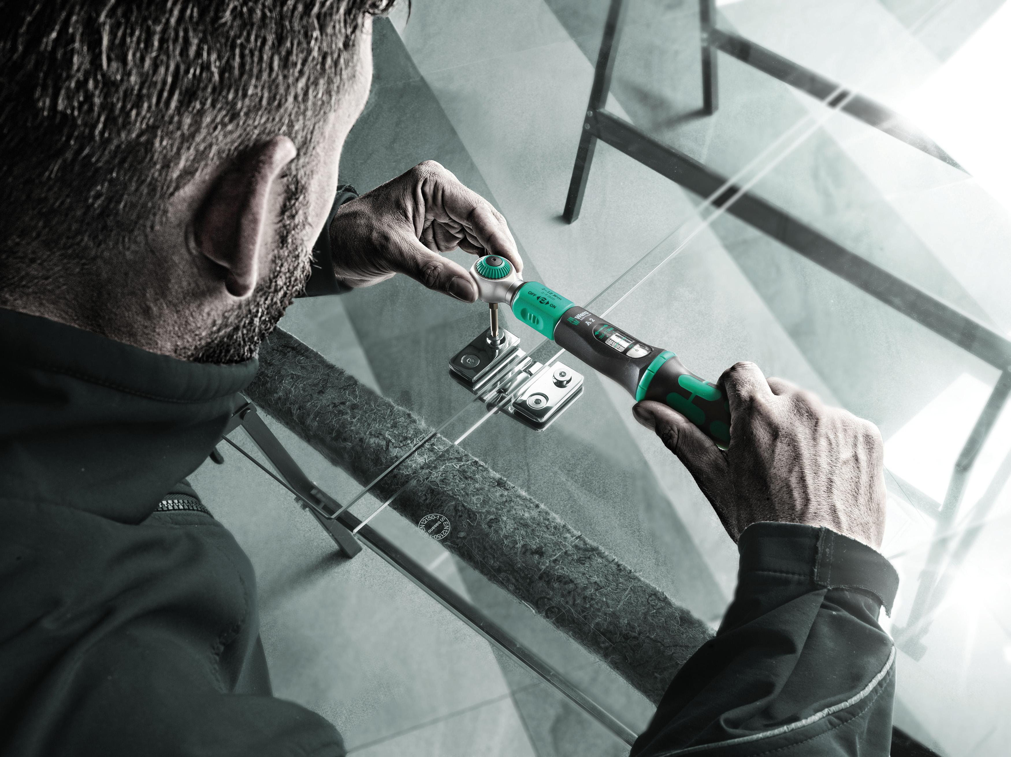 Wera Safe-Torque A 2 Torque Wrench 23 Piece Set 1/4" Hex Drive