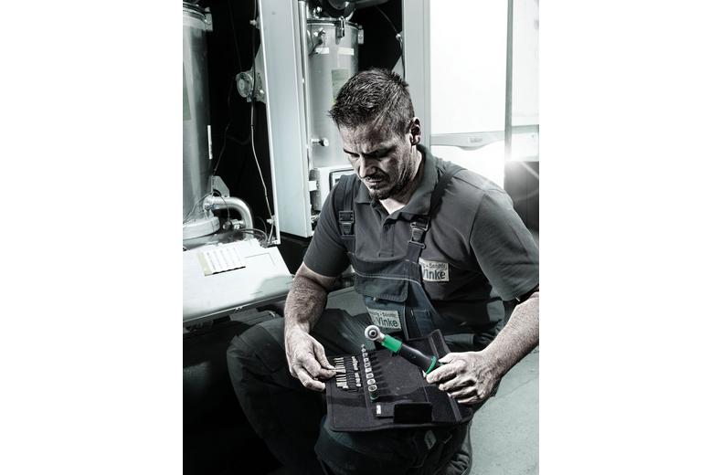 Wera Safe-Torque A 2 Torque Wrench 23 Piece Set 1/4" Hex Drive Wera Safe-Torque A 2 Torque Wrench 23 Piece Set 1/4" Hex Drive