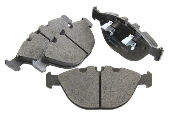Pagid X5 4.6is Front Brake Pads Halfords UK
