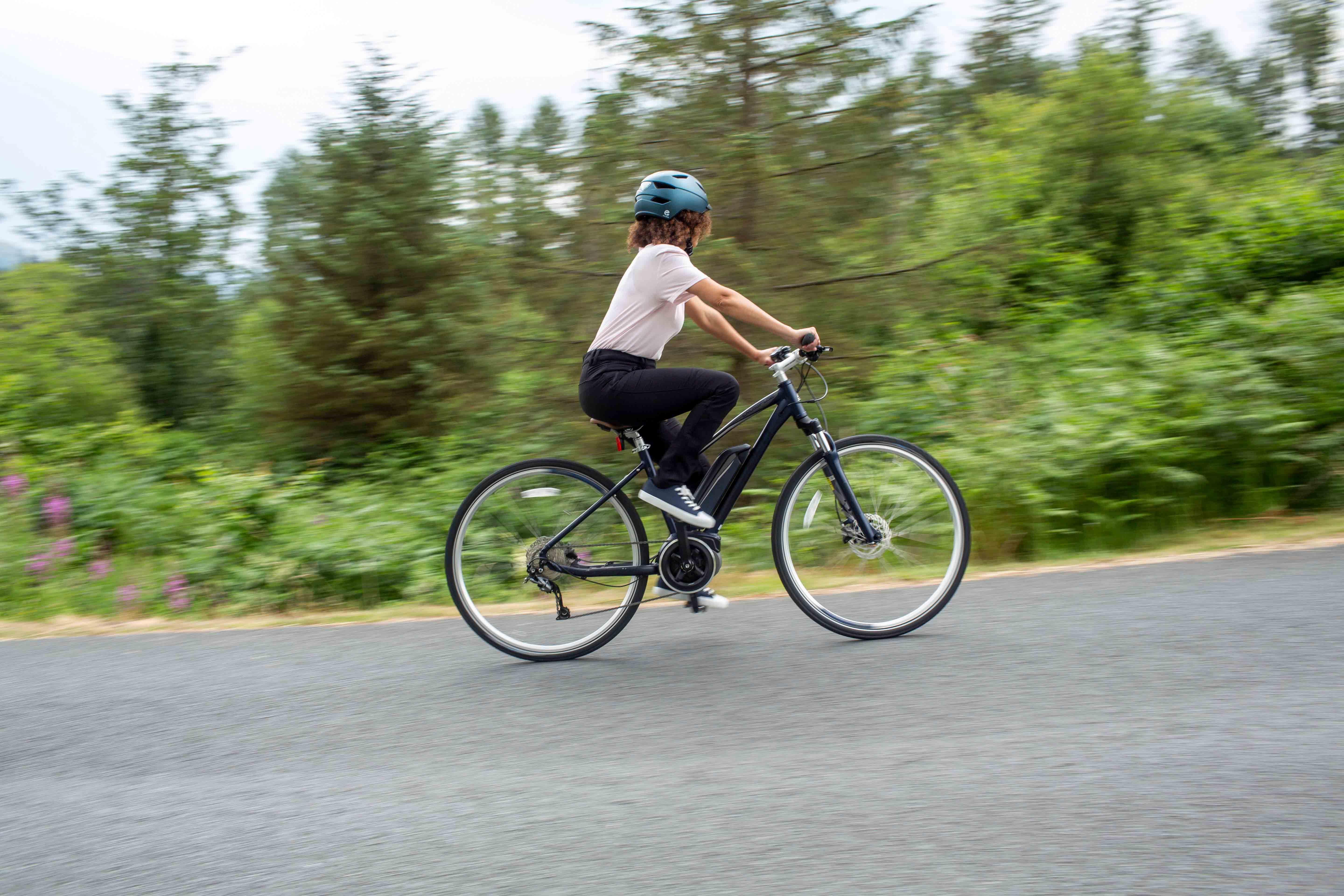 Second Hand Grade B - Carrera Crossfuse Womens Electric Hybrid Bike - S, M Frames