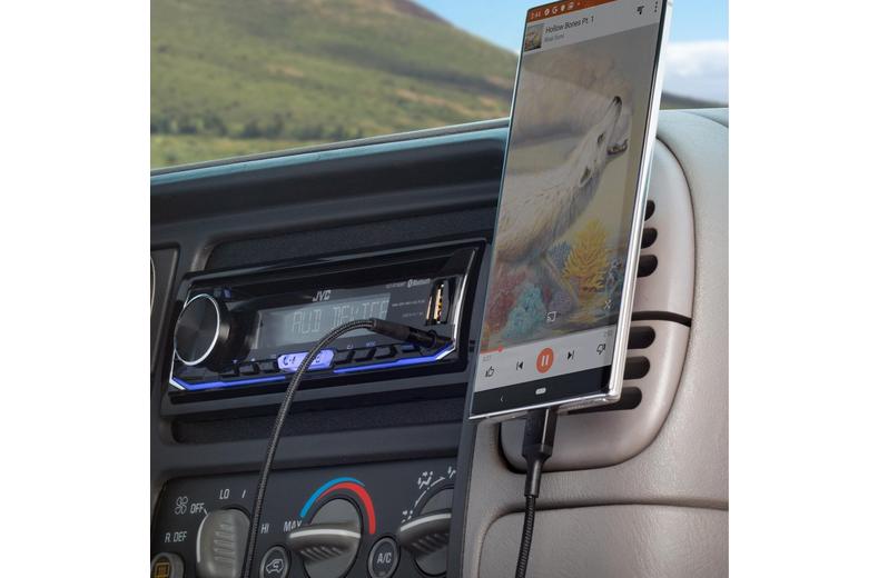 Scosche 3.5mm Aux to USB-C Audio Cable Scosche 3.5mm Aux to USB-C Audio Cable