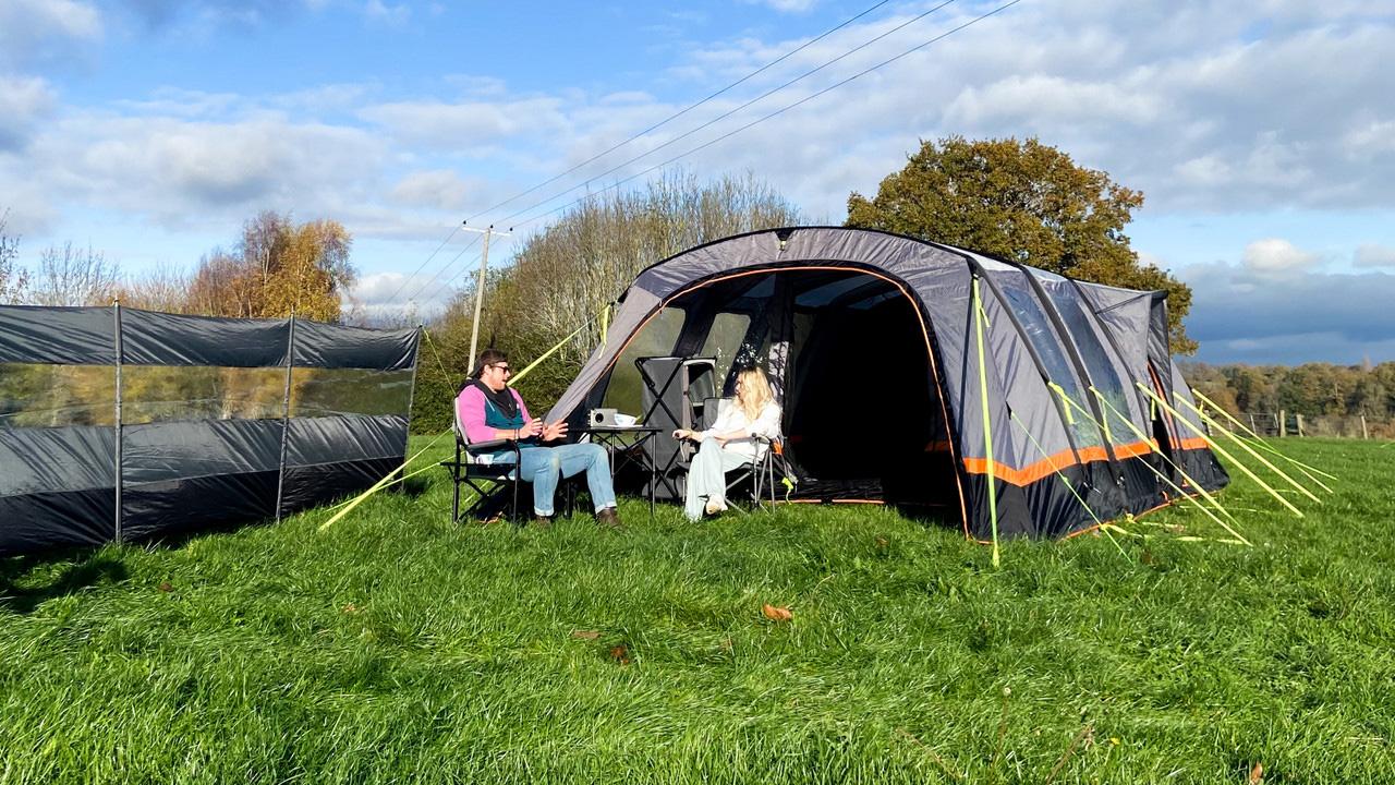 Olpro Discovery 6 Person Inflatable Tent