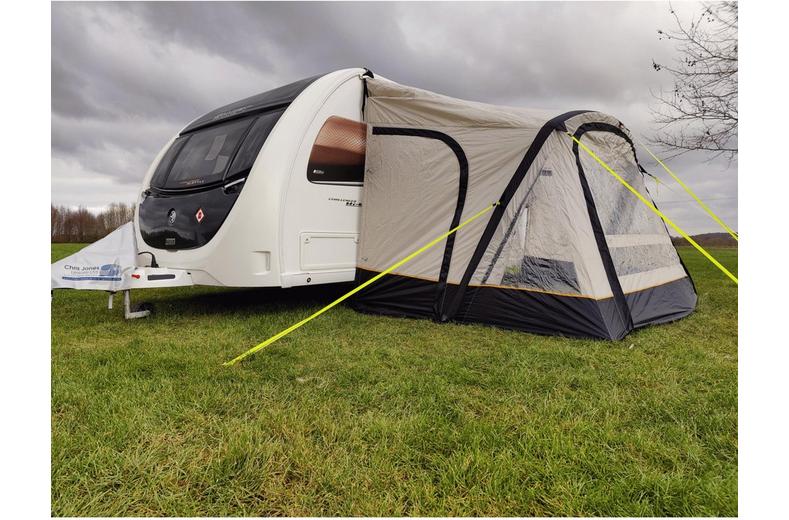 View Lite Breeze 390 Inflatable Awning View Lite Breeze 390 Inflatable Awning