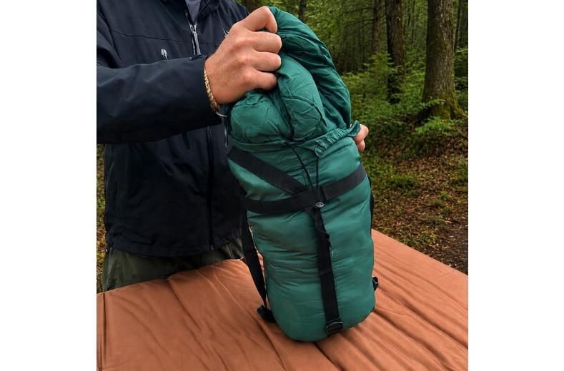 Olpro Gecko 250 Mummy Sleeping Bag Olpro Gecko 250 Mummy Sleeping Bag