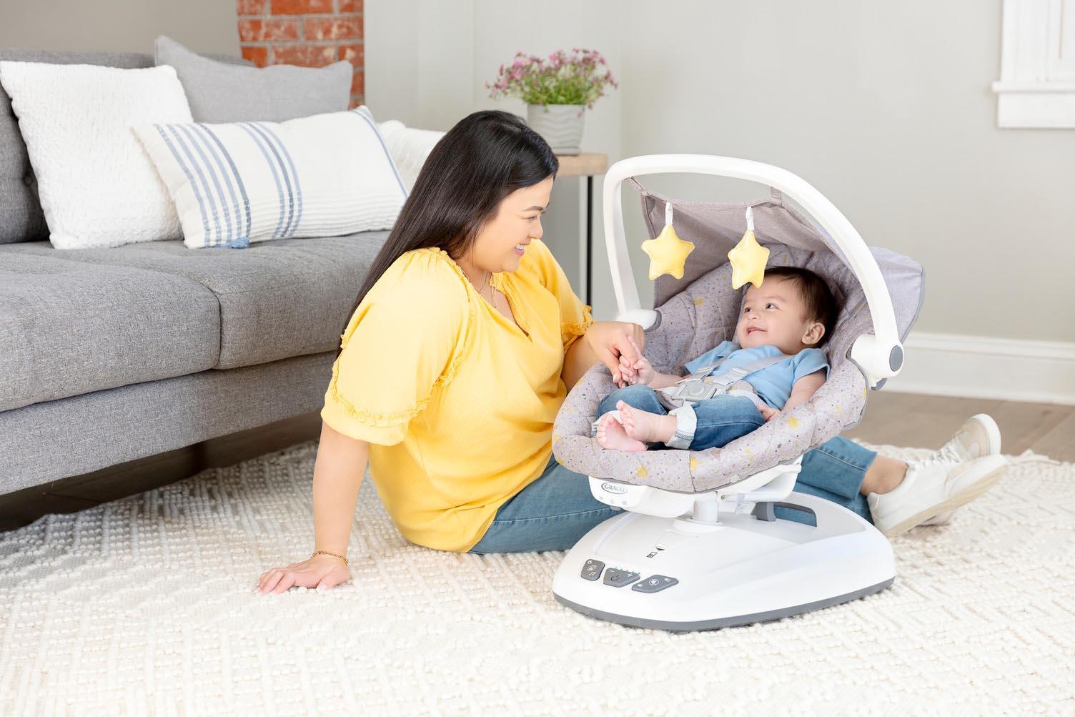 Graco Move With Me Soother Stargazer