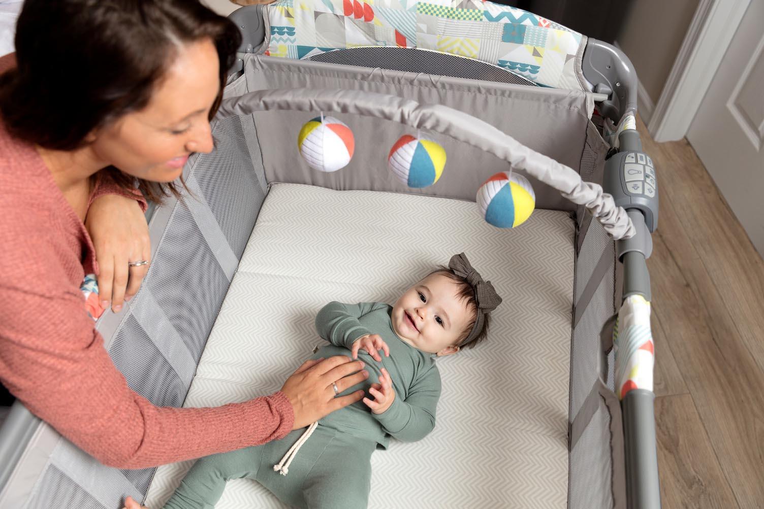 Graco Contour Electra Bassinet Travel Cot - Little Adventures