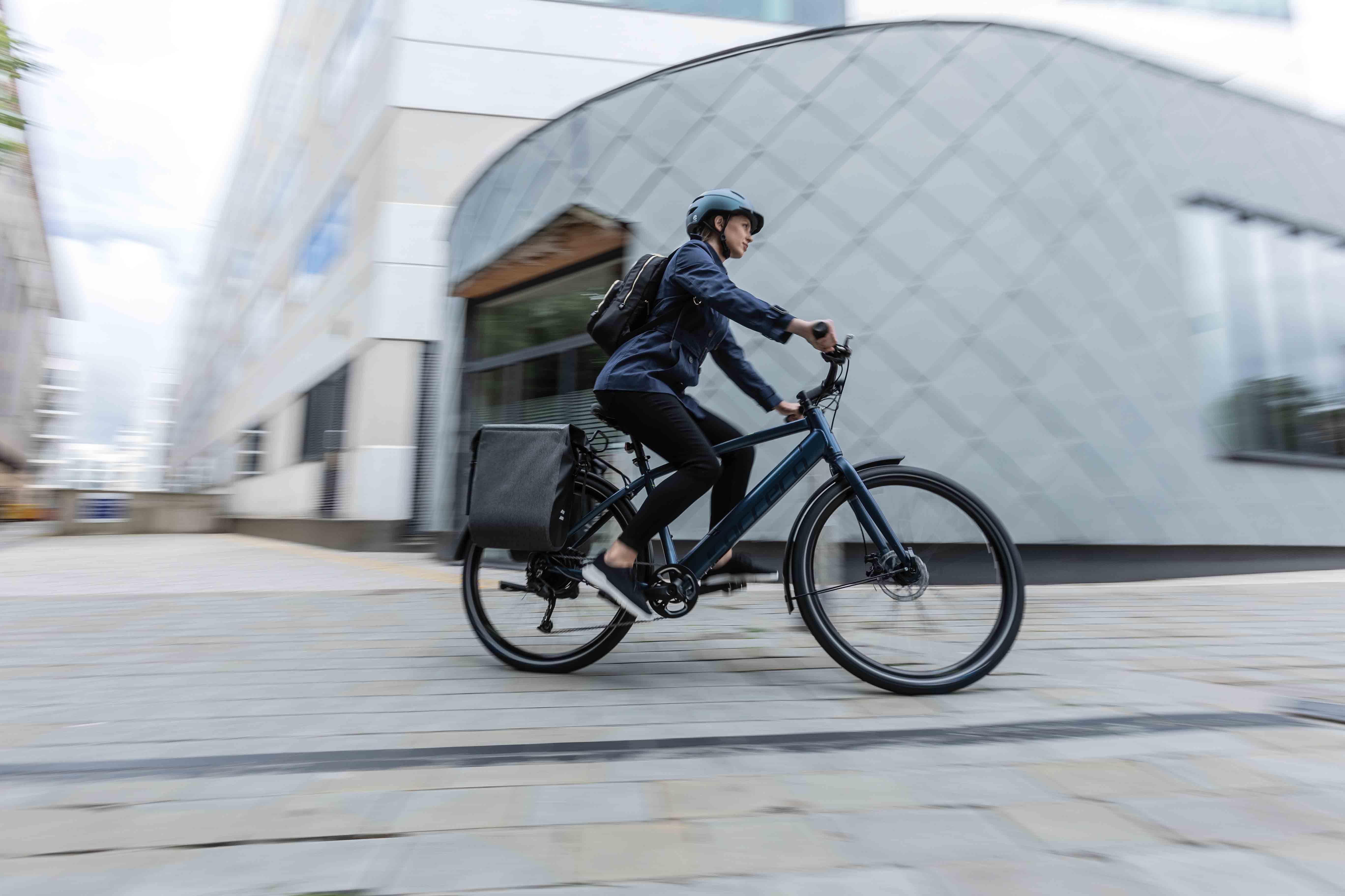 Refurbished Grade C - Carrera impel im-2.1 Microshift Electric Hybrid Bike - M Frame