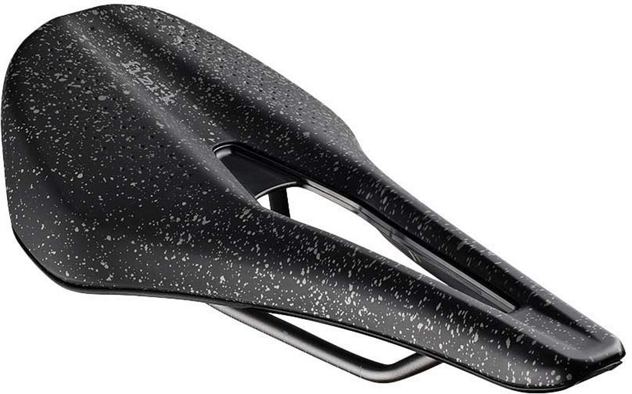 Halfords Fizik Argo Tempo R3 Saddle, Regular 150Mm, Classique | Extra 8% off for BC Members