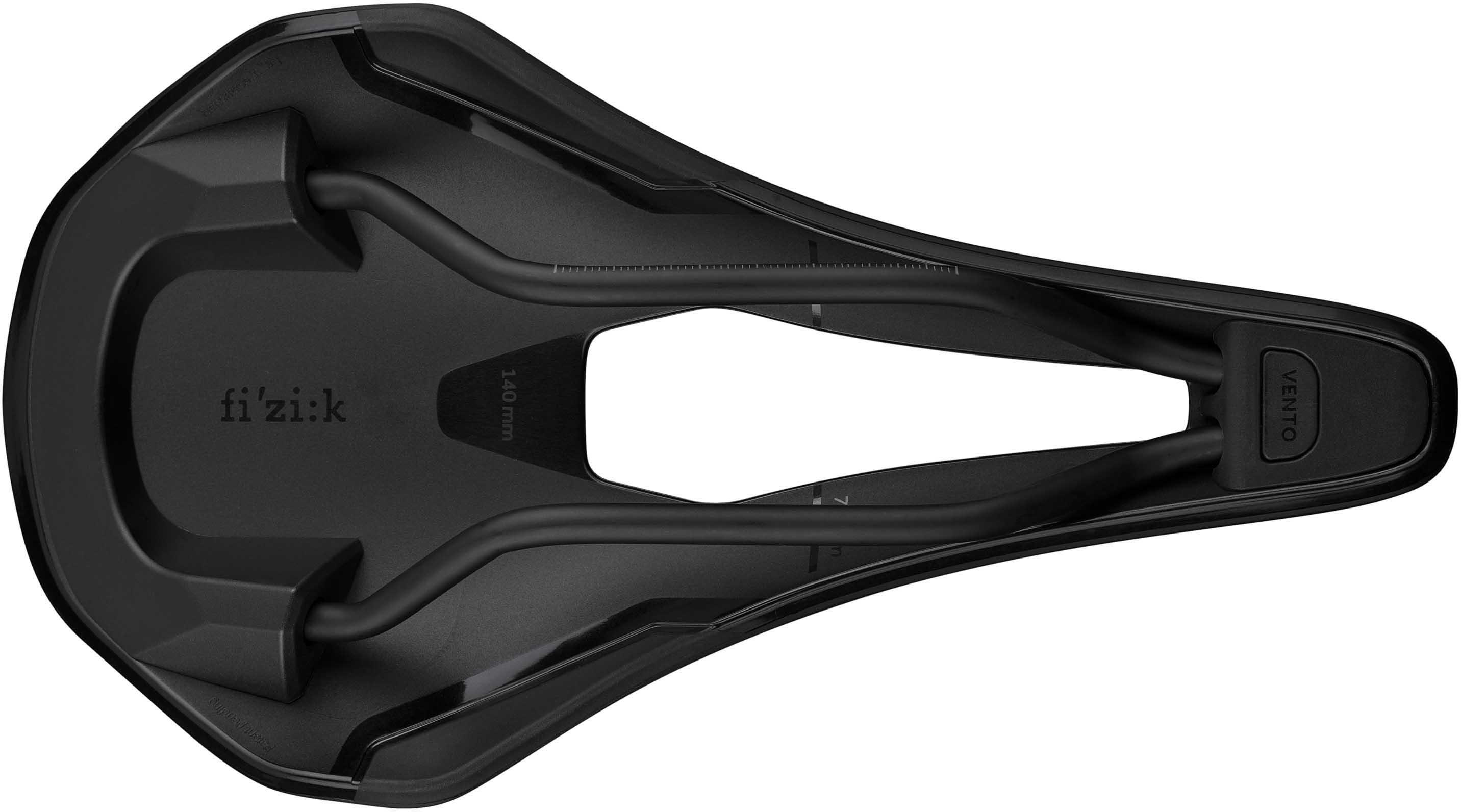 Fizik Argo Vento R5 Saddle, Regular 140mm, Black