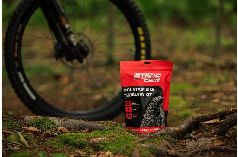 Stans No Tubes Mountain Bike Tubeless Kit, 21mm Tape/44mm valve Stans No Tubes Mountain Bike Tubeless Kit, 21mm Tape/44mm valve
