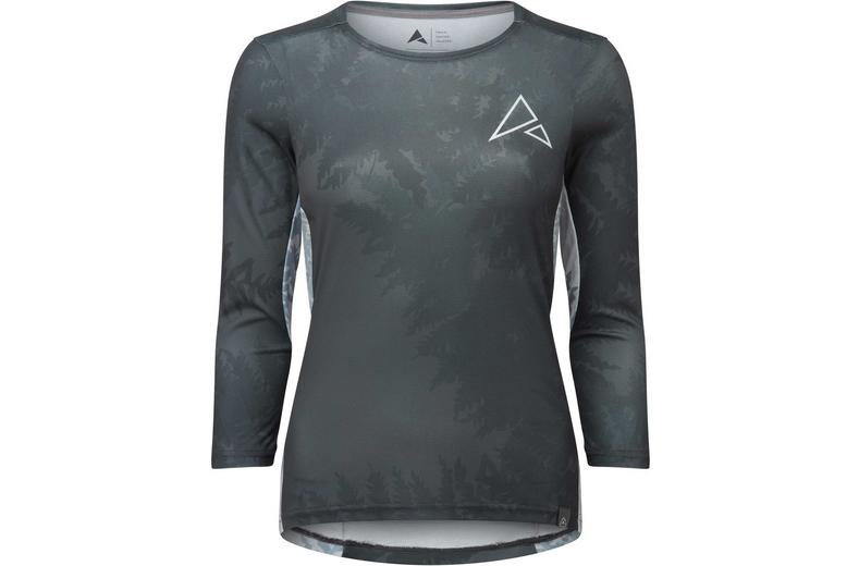 Altura Kielder Lightweight Women's 3/4 Sleeve Jersey Altura Kielder Lightweight Women's 3/4 Sleeve Jersey