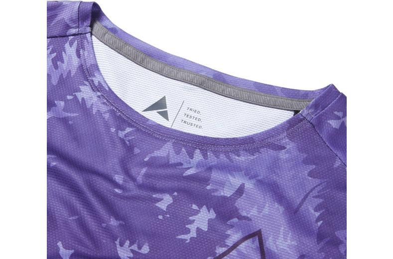 Altura Kielder Lightweight Women's 3/4 Sleeve Jersey Altura Kielder Lightweight Women's 3/4 Sleeve Jersey