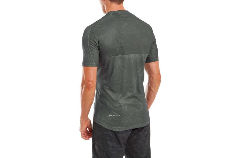 Altura Kielder Lightweight Men's Short Sleeve Jersey Altura Kielder Lightweight Men's Short Sleeve Jersey