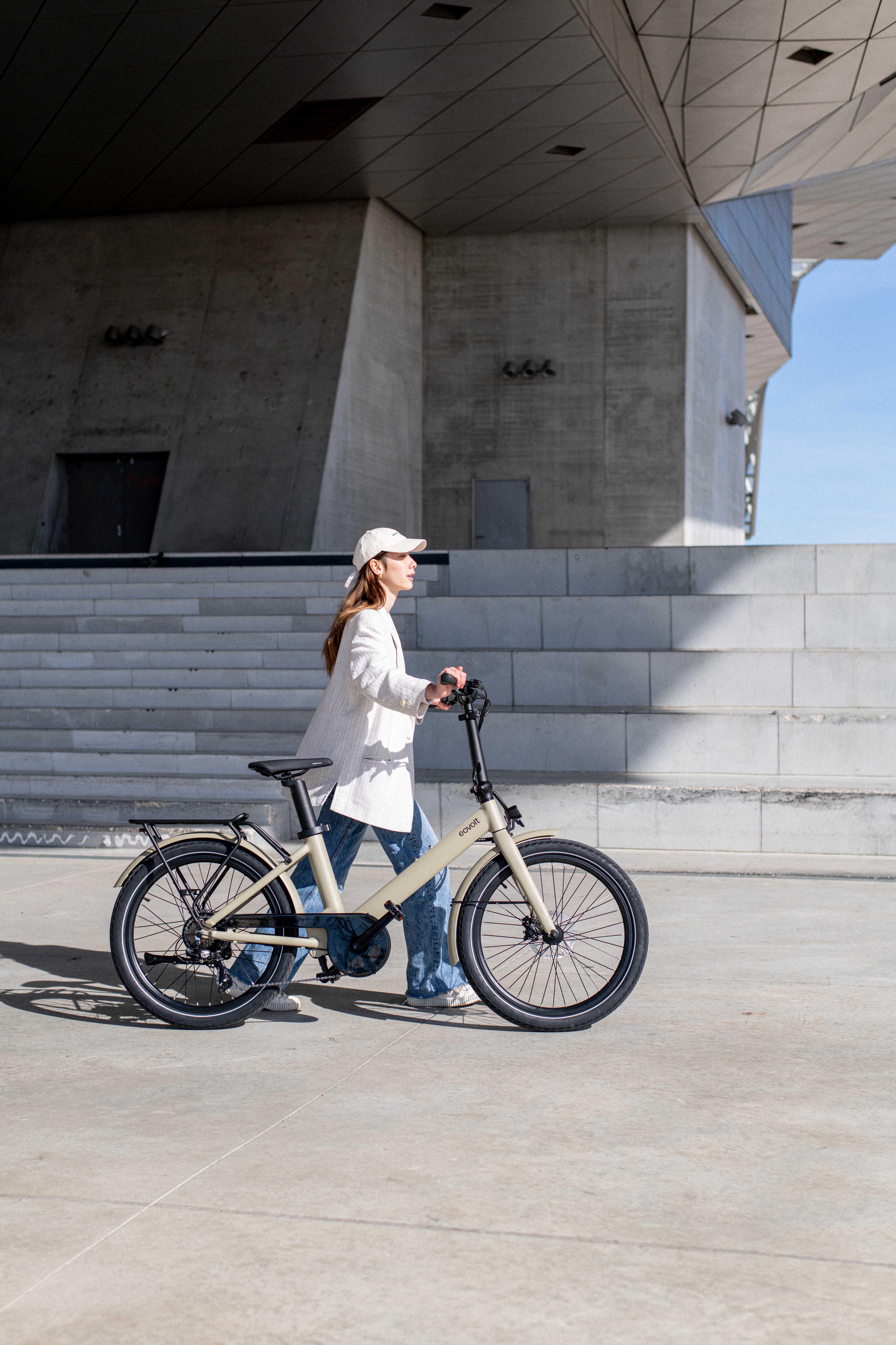 Eovolt Evening Compact Step Through Electric Folding Bike - 24" Wheel