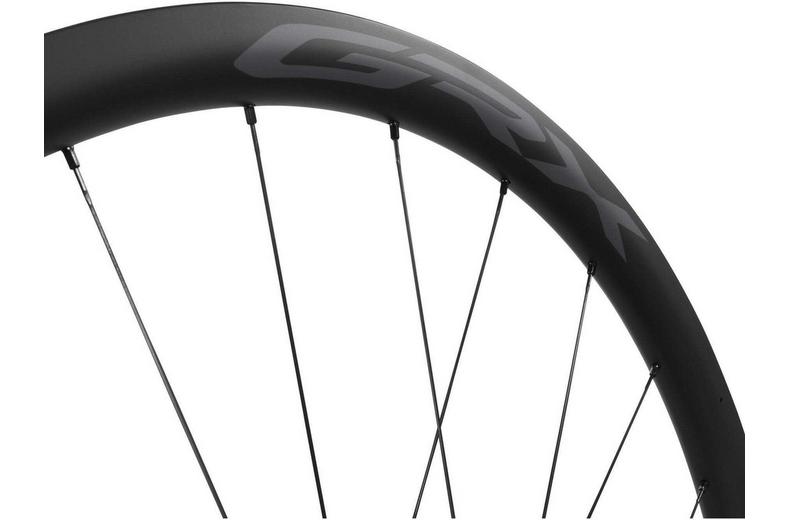 Shimano GRX WH-RX870 Carbon Disc Wheel Shimano GRX WH-RX870 Carbon Disc Wheel
