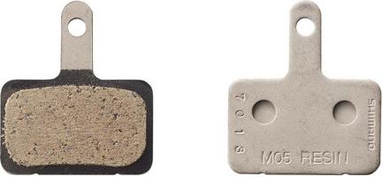 Halfords Shimano M05 Disc Brake Pads & Spring, Resin