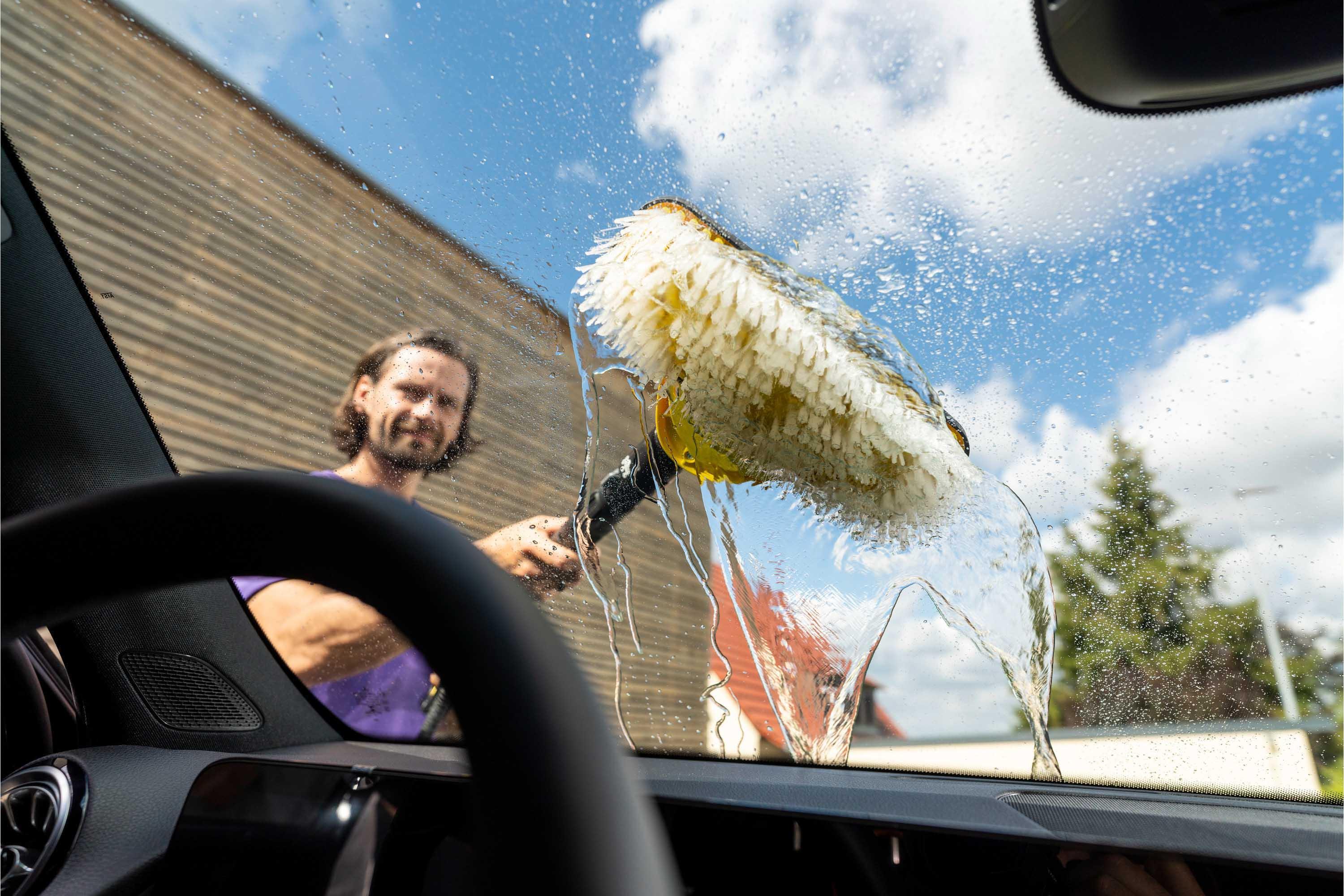 Karcher WB7 Plus Wash Brush & Foamer