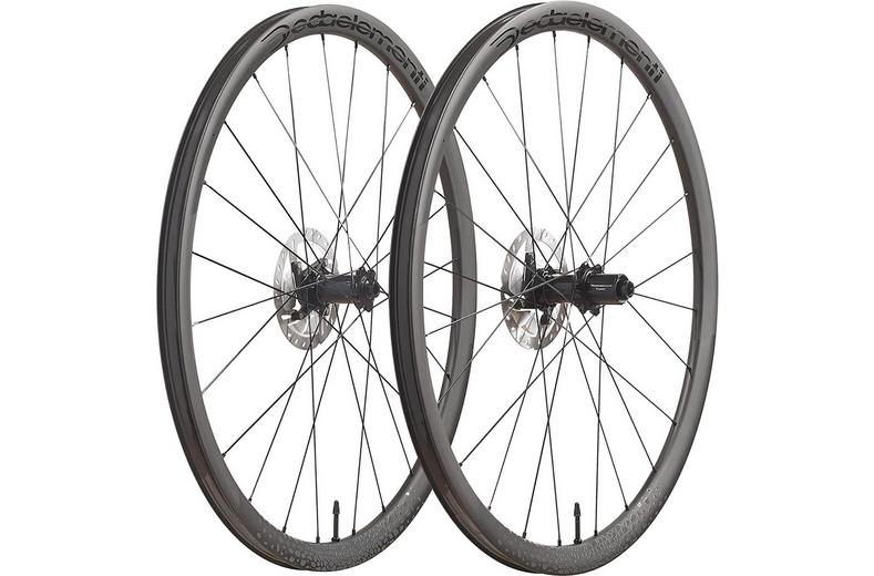 Deda Gera Carbon Gravel Disc Wheelset Deda Gera Carbon Gravel Disc Wheelset